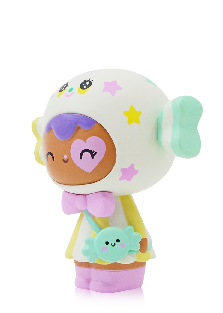 Candy Button Momiji doll: colorful vinyl with a star helmet, heart on cheek, and mint-green cloud-shaped bag. — Momiji doll