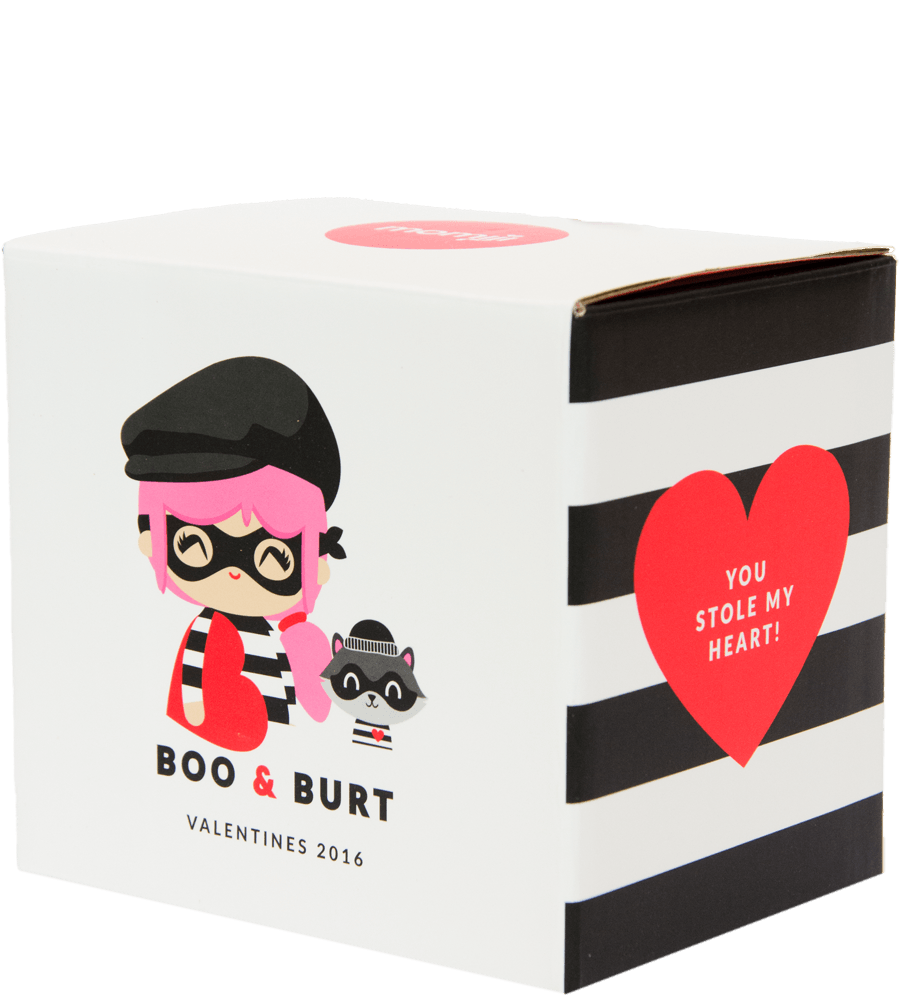 A Boo & Burt Momiji doll gift box with kawaii characters and a red heart with “You stole my heart!” text. — Momiji doll