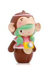 Load image into Gallery viewer, BFF Bessie
