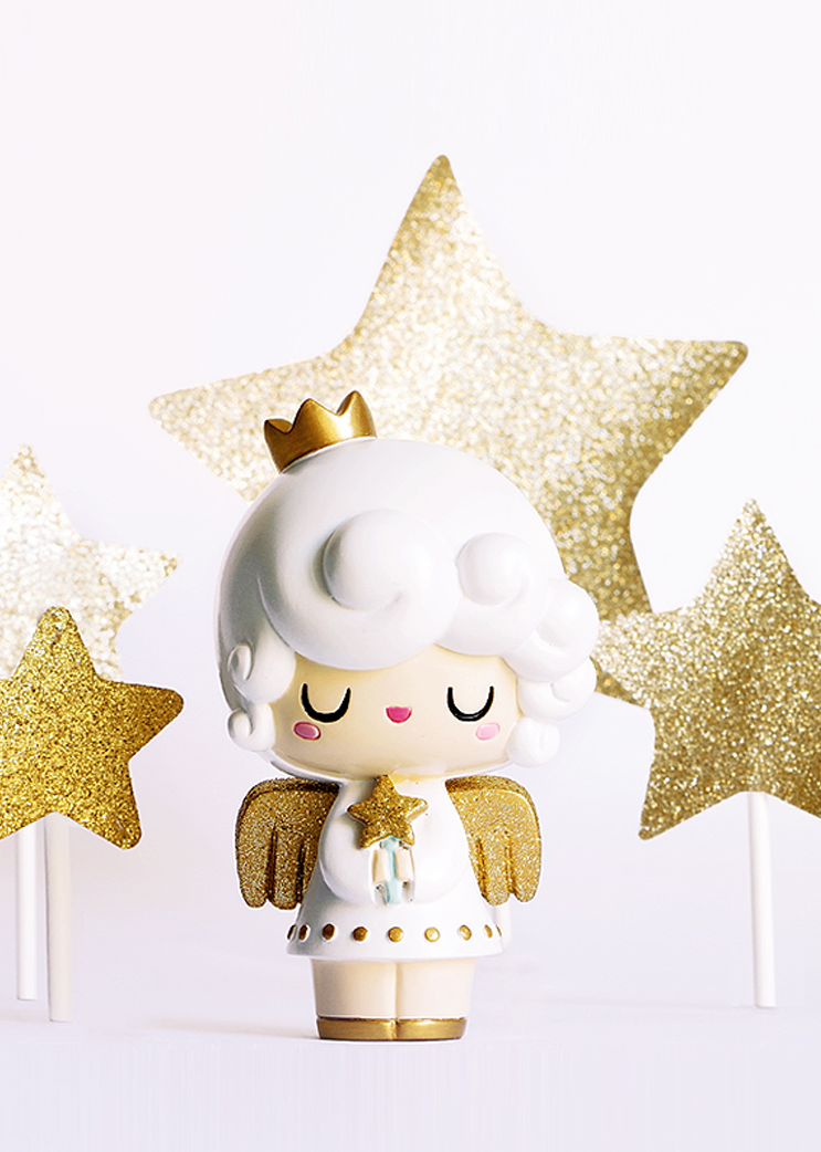 Celeste #014 Momiji doll: kawaii angel with gold wings, crown, and star details; collectible message doll by Momiji. — Momiji doll