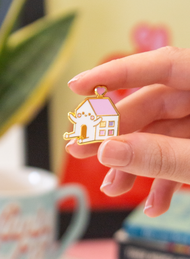 Happy Home Pin GIFTS UNDER £15 / €15 Momiji-uk