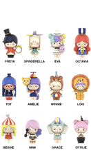 Load image into Gallery viewer, blind box - A selection of surprise dolls 

